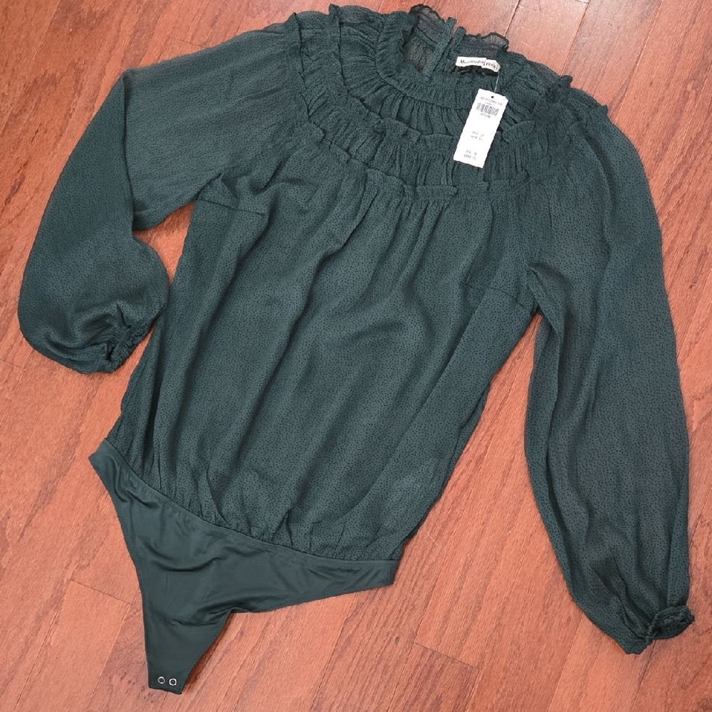 Abercrombie & Fitch Forest Green Ruffled Bodysuit Size M